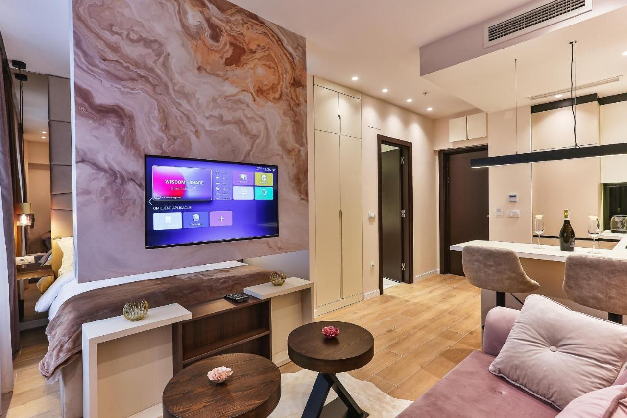 La Fiaba Rafailovici Apartment Exteriér fotografie